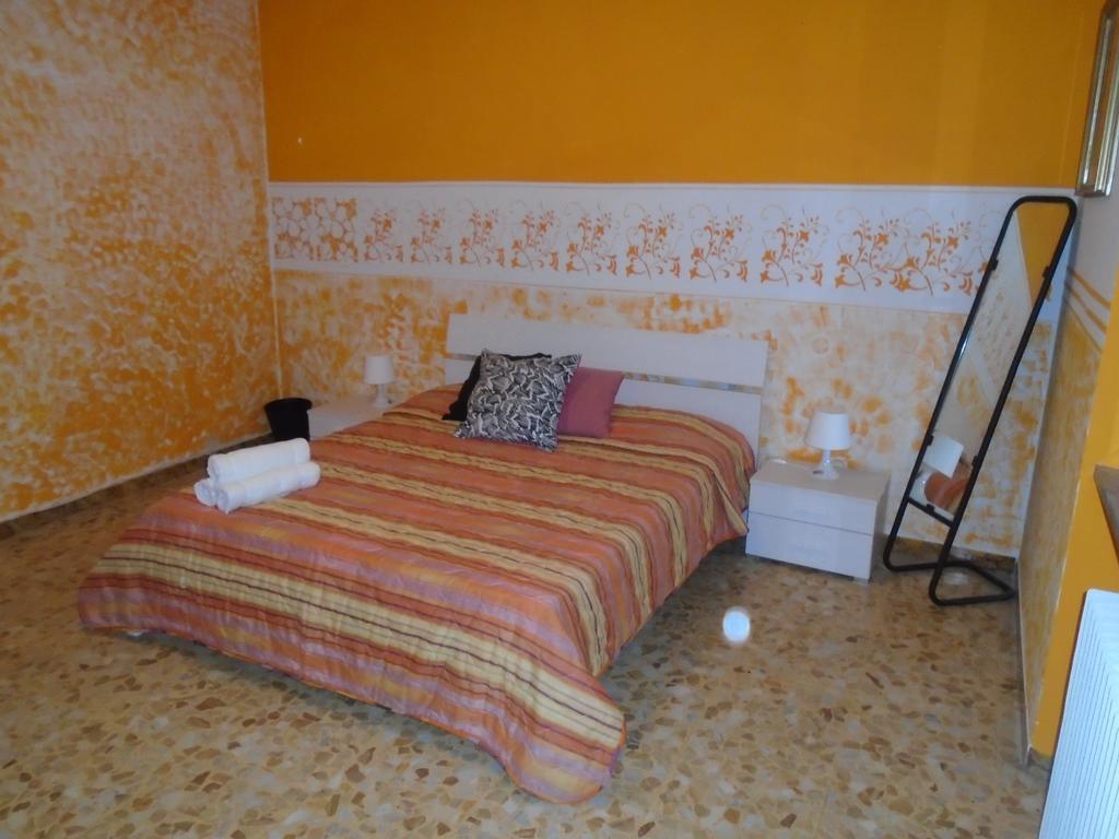 Tropical Bed&Breakfast Lucques Chambre photo
