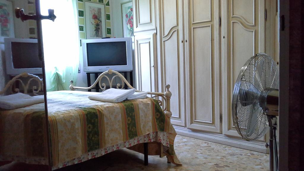Tropical Bed&Breakfast Lucques Extérieur photo